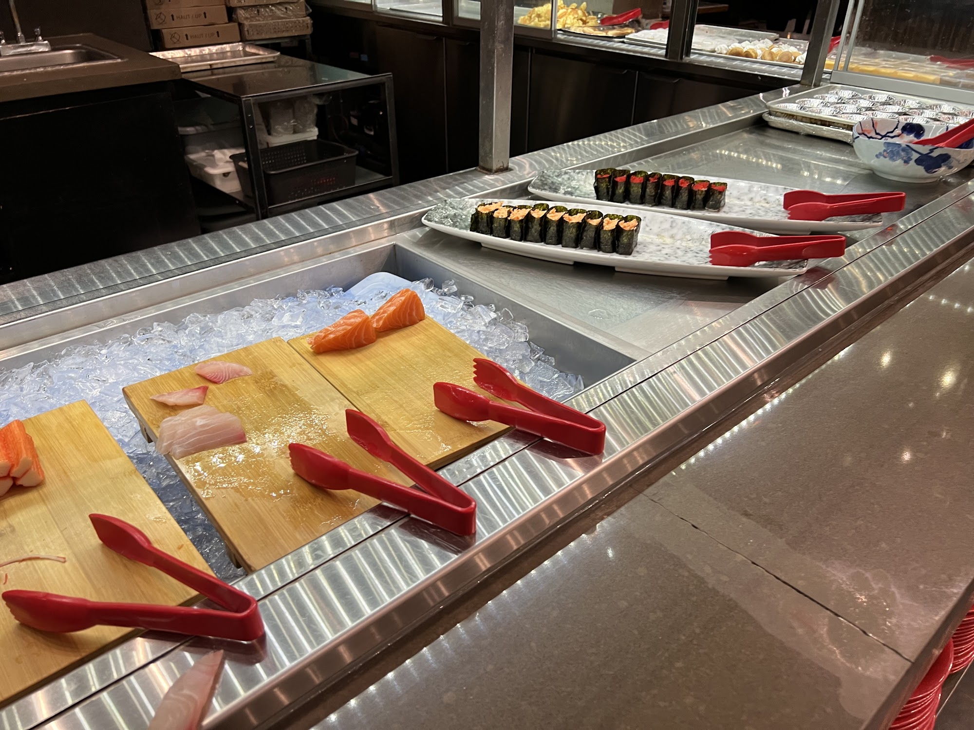Ye's Buffet 616 St James St, Winnipeg, MB R3G 3J5