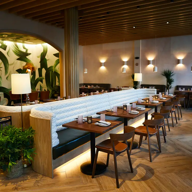 Photo credit: opentable