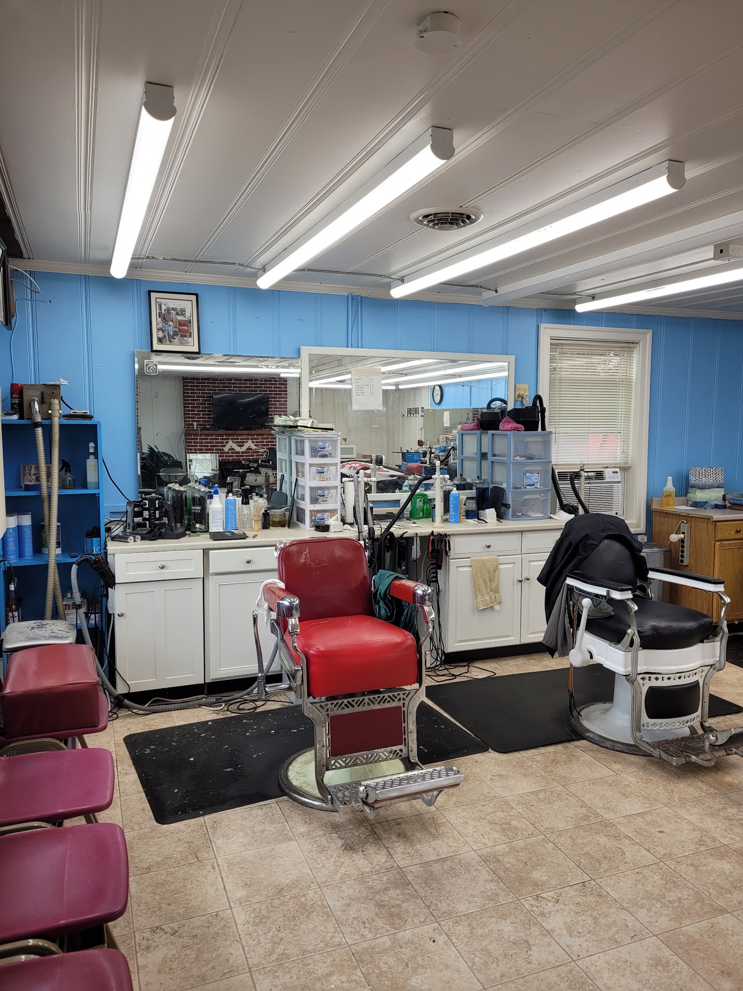 Conner's Barber Shop