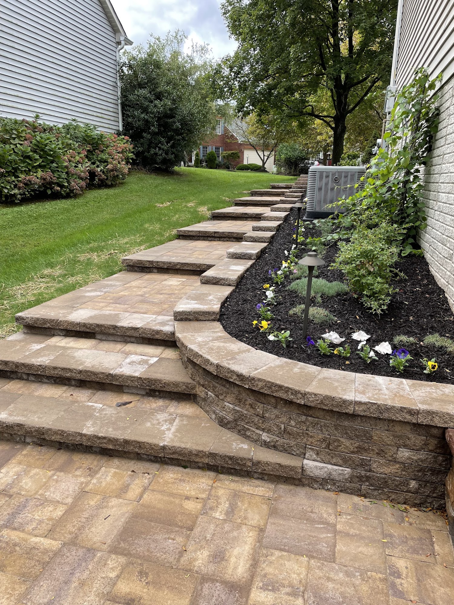 Continental Landscaping, Inc. 7535 Railroad Ave, Harmans Maryland 21077