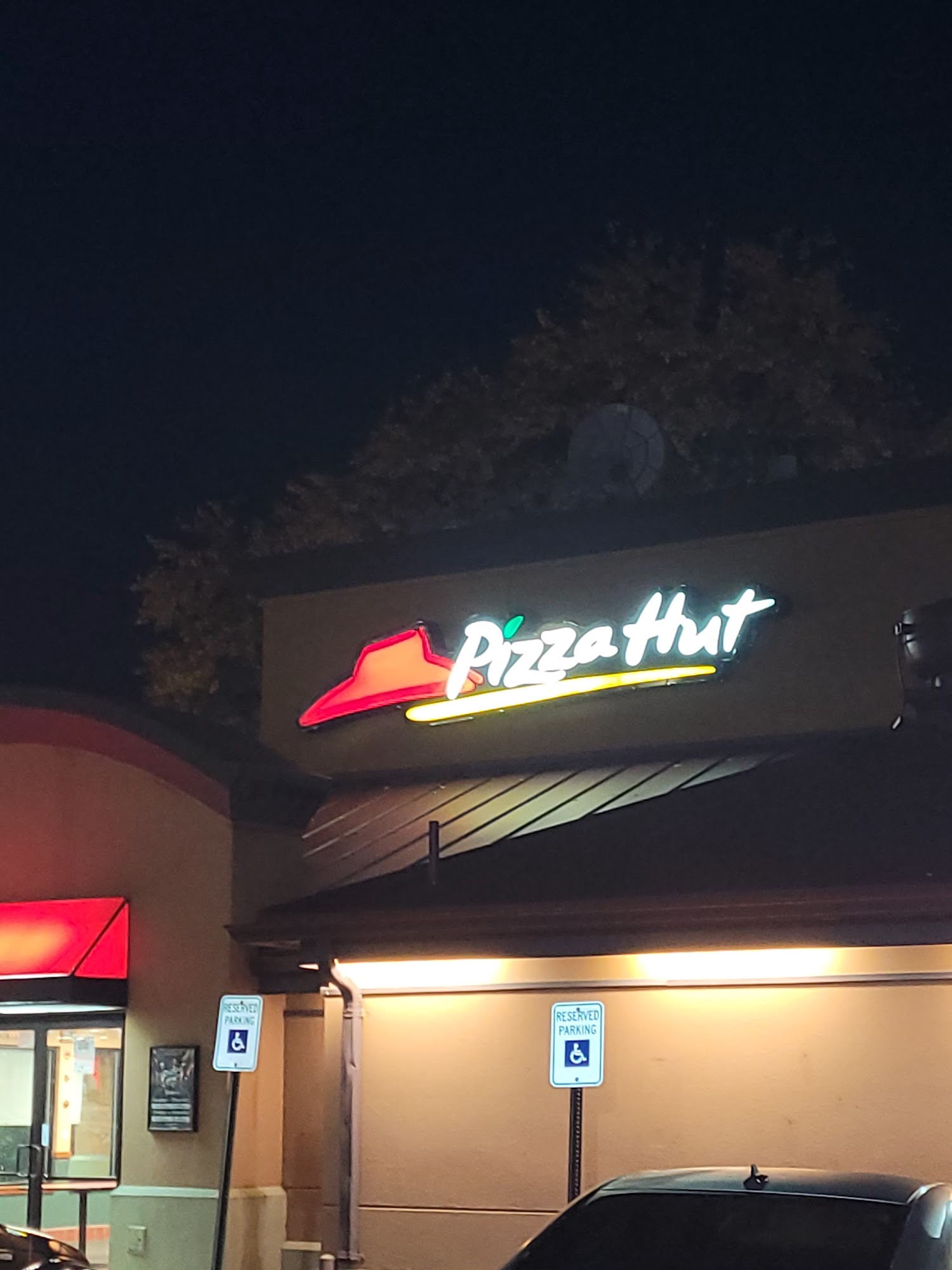 Pizza Hut