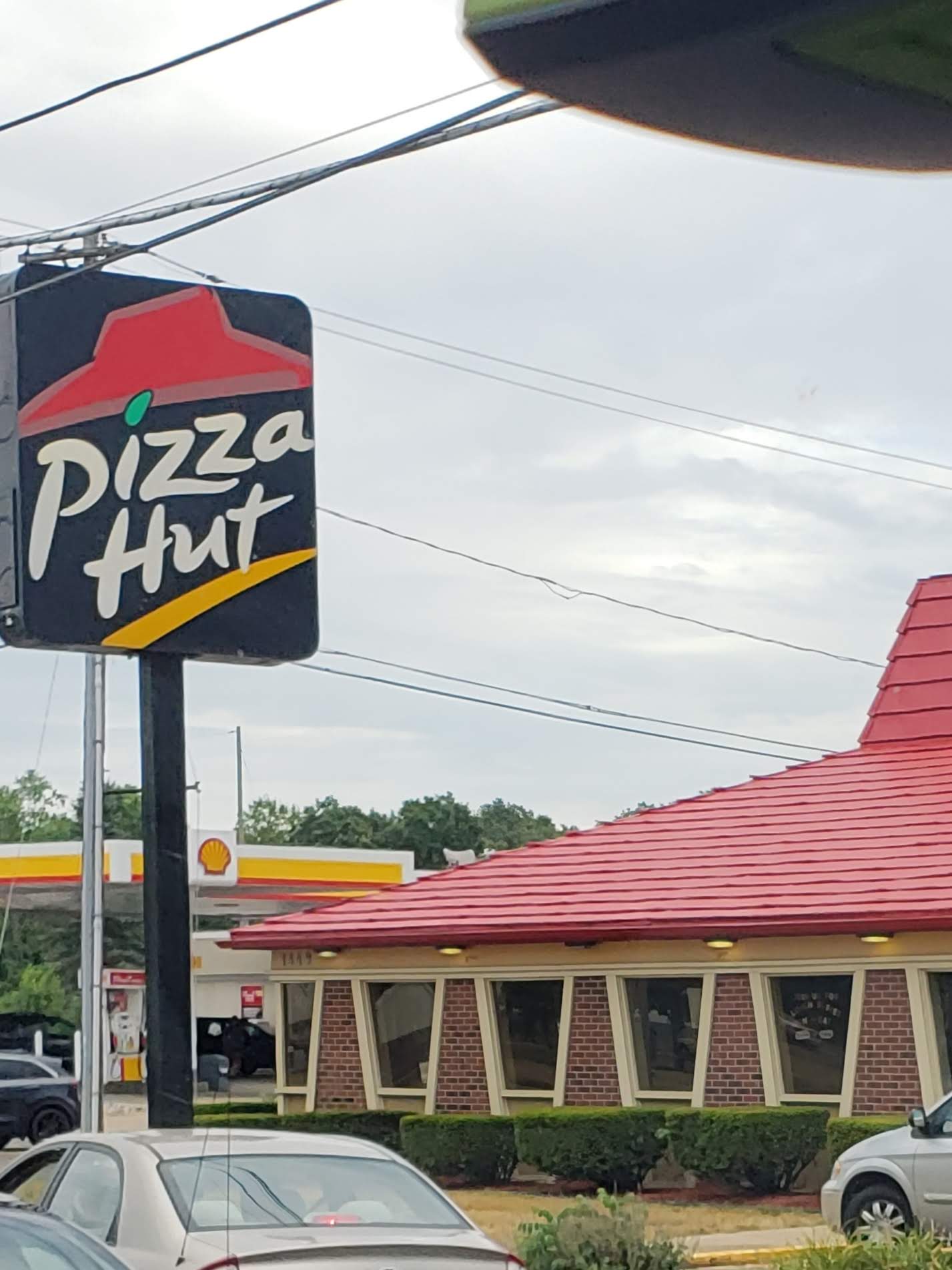 Pizza Hut