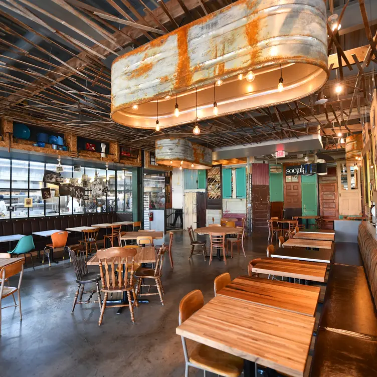 Photo credit: opentable