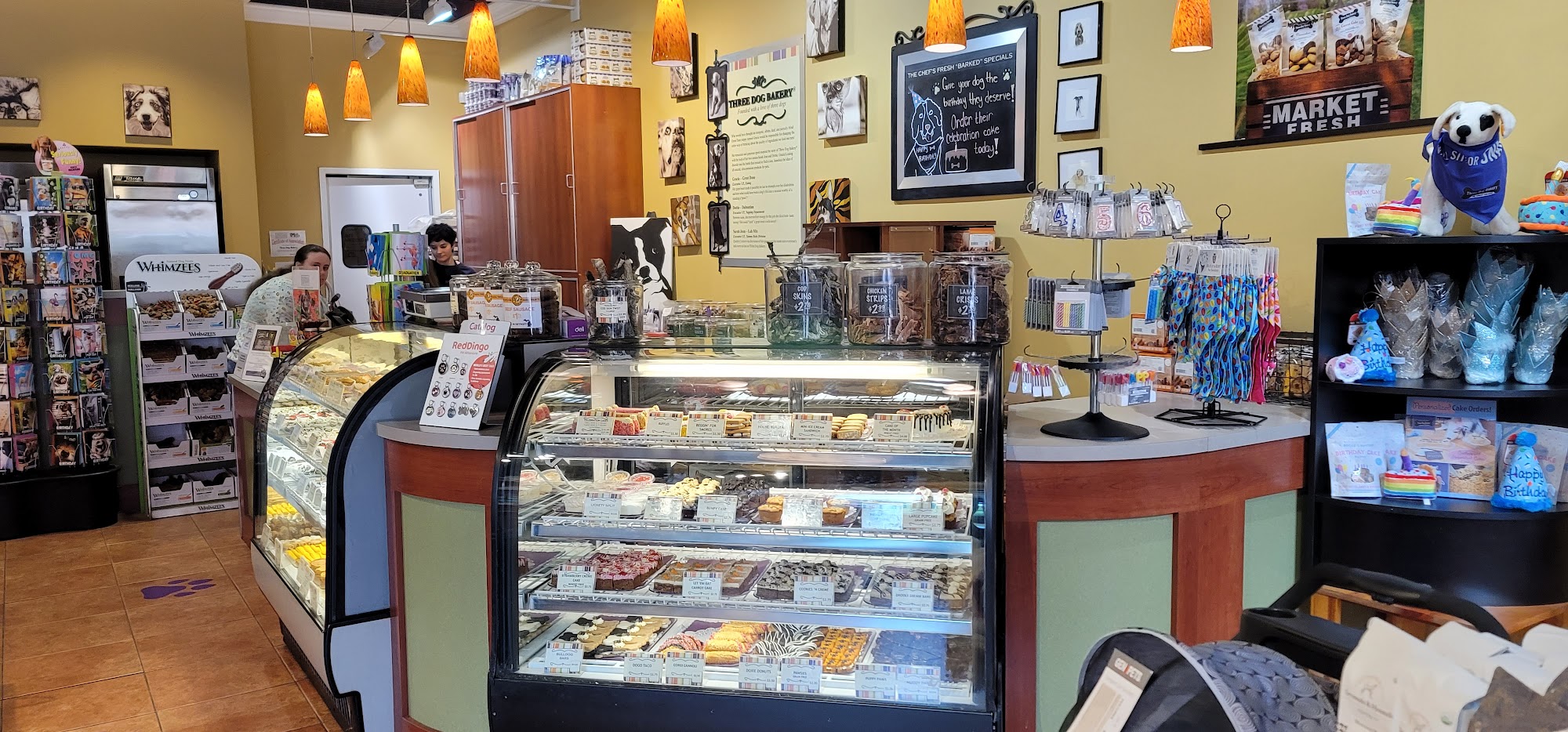 Three Dog Bakery Clinton