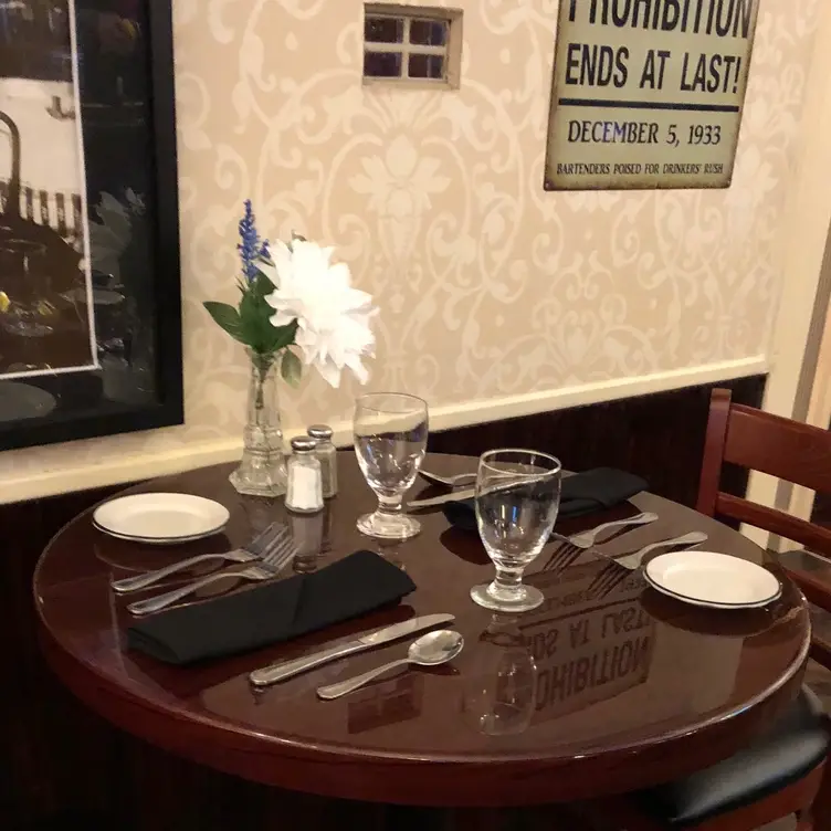 Photo credit: opentable