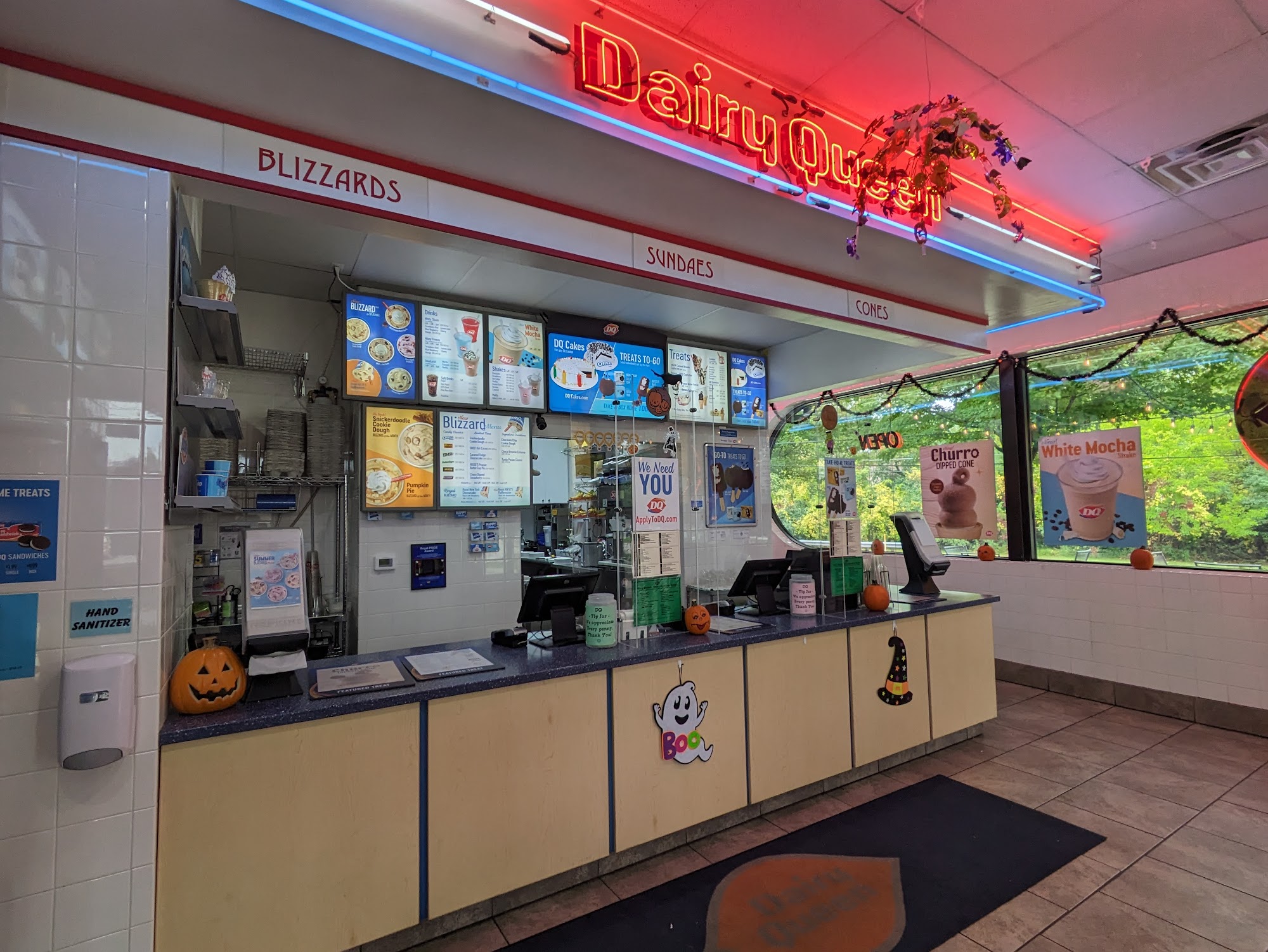 Dairy Queen (Treats and Cakes)