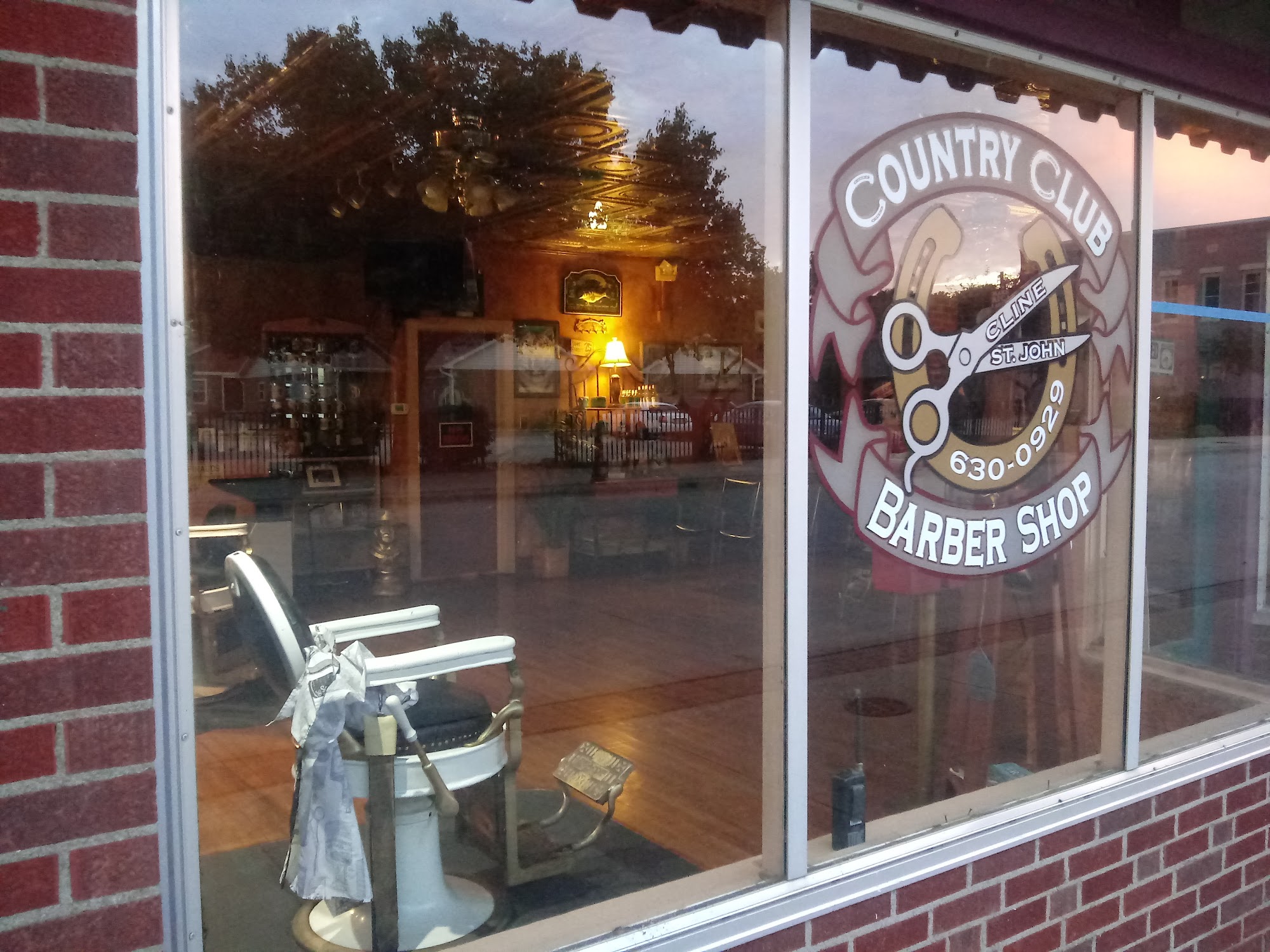 Country Club Barber Shop