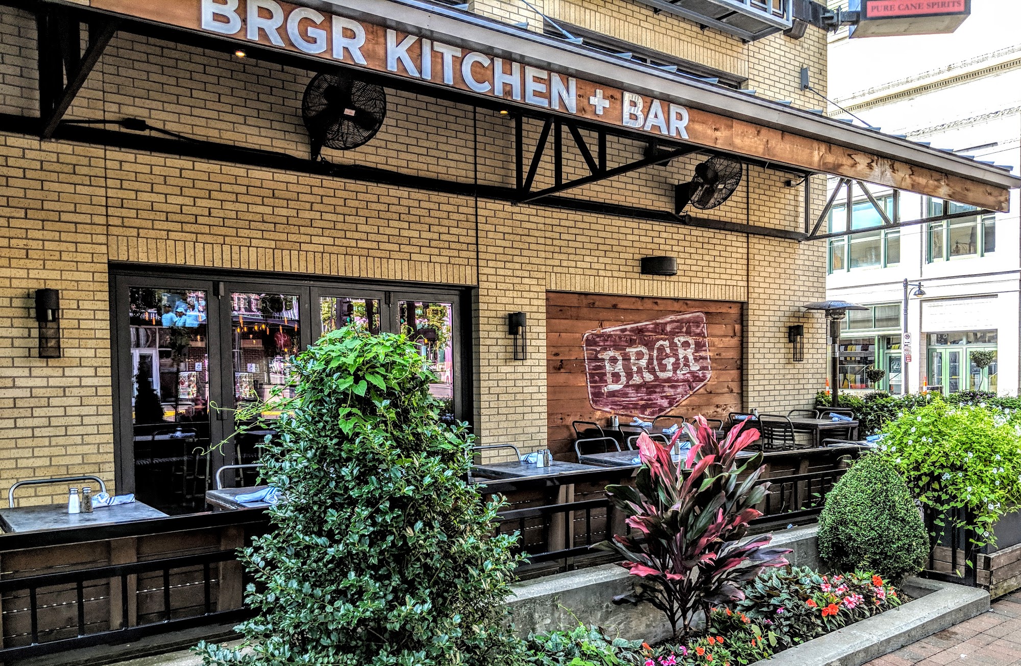 BRGR Kitchen + Bar