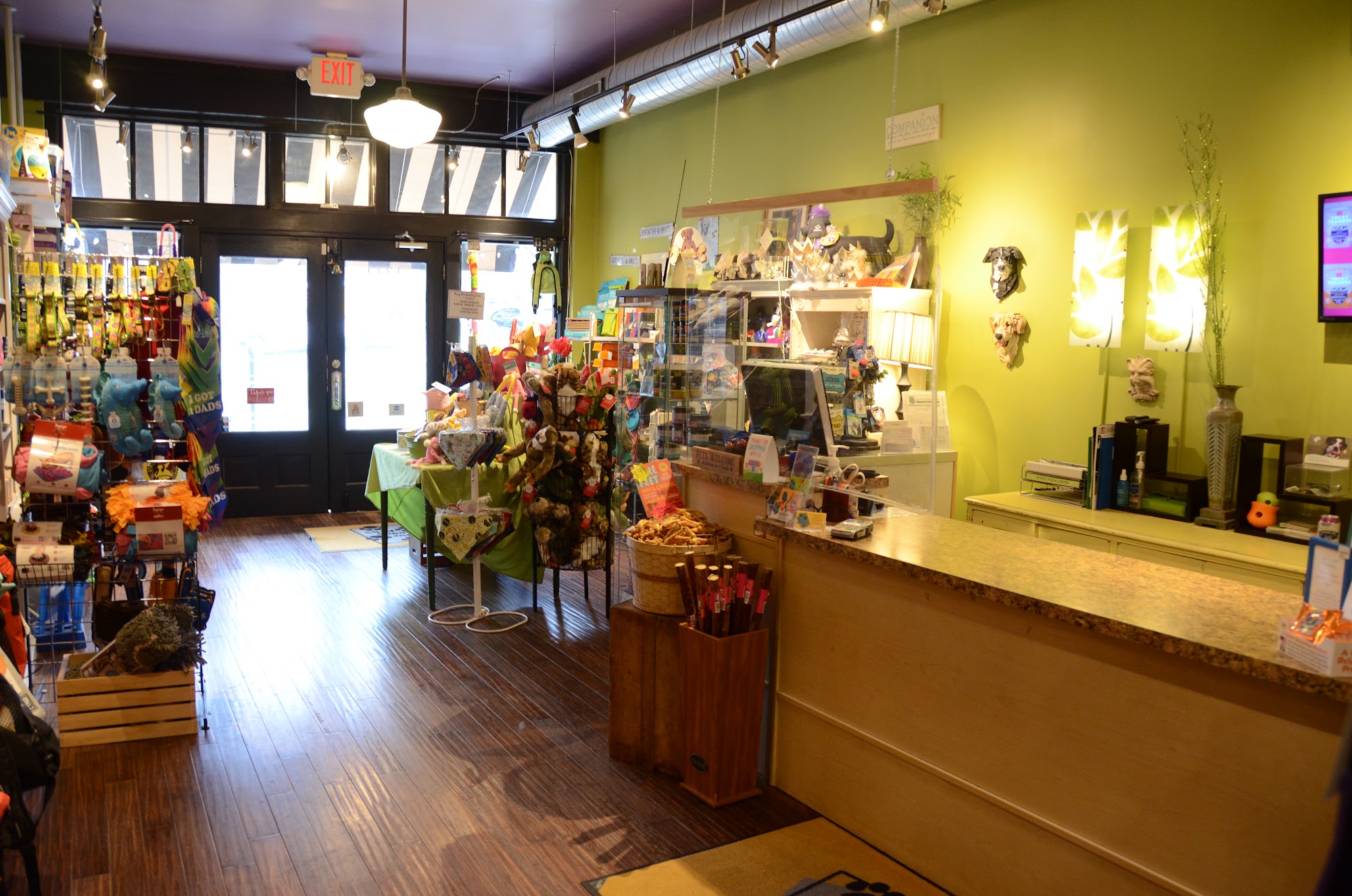 Four Muddy Paws St. Louis