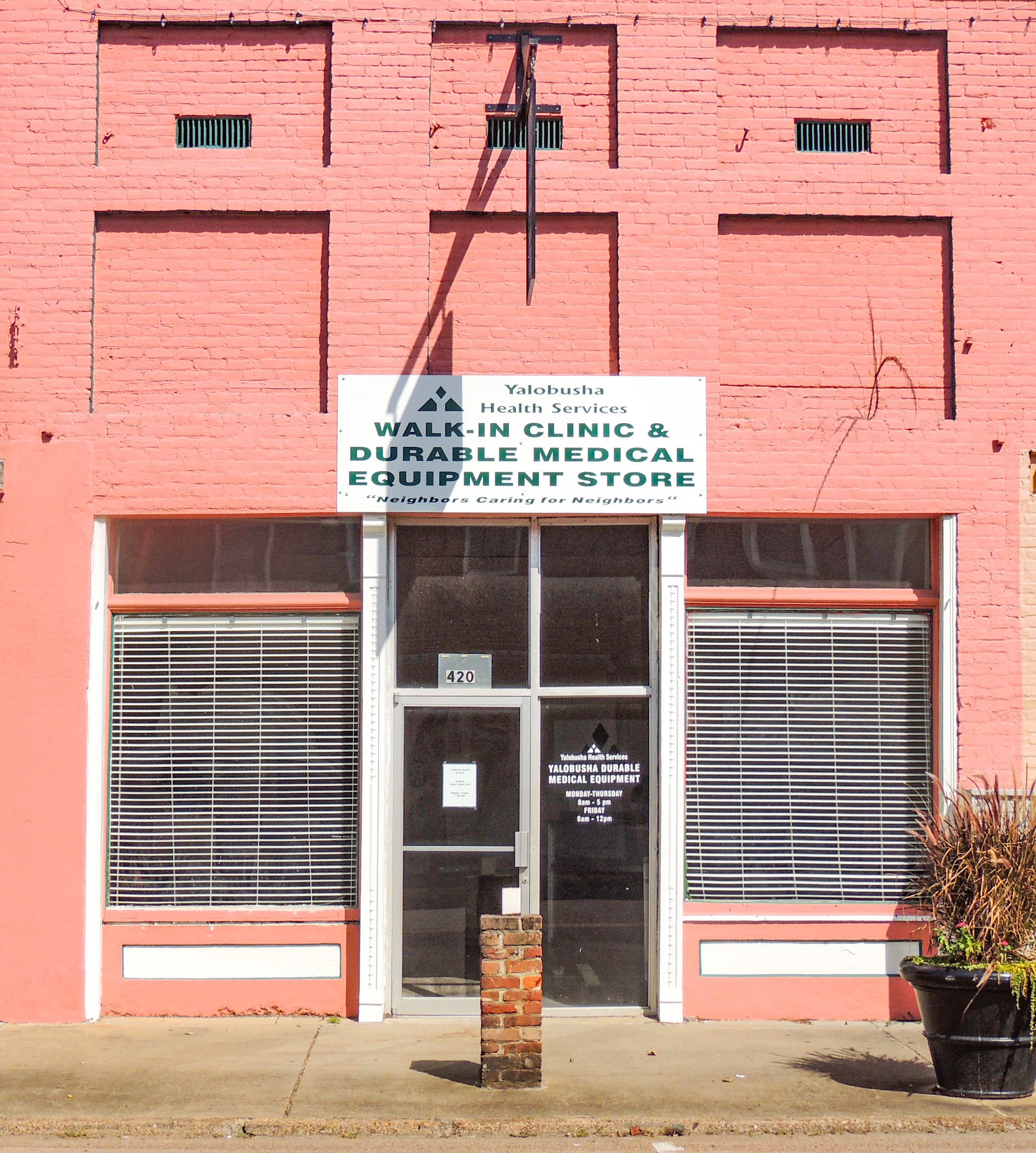 Yalobusha Health Services Walk-In Clinic & Durable Medical Equipment Store 420 N Main St, Water Valley Mississippi 38965