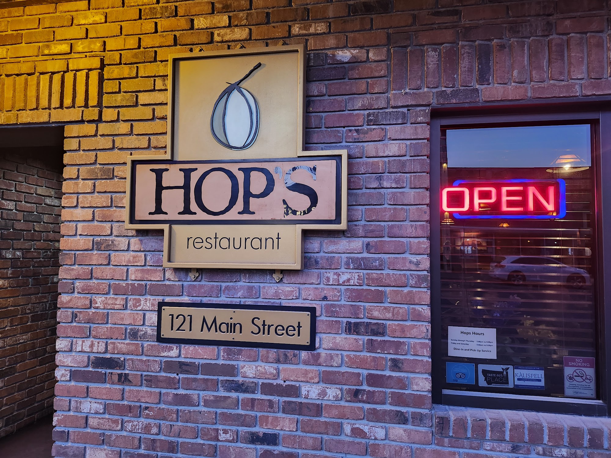 Hops Downtown Grill 121 S Main St, Kalispell, MT 59901