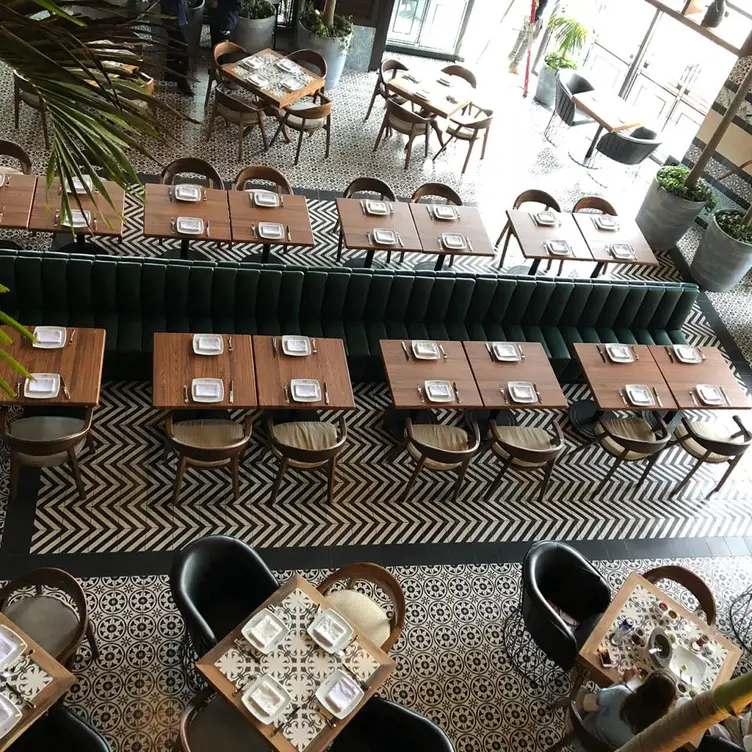 Photo credit: opentable