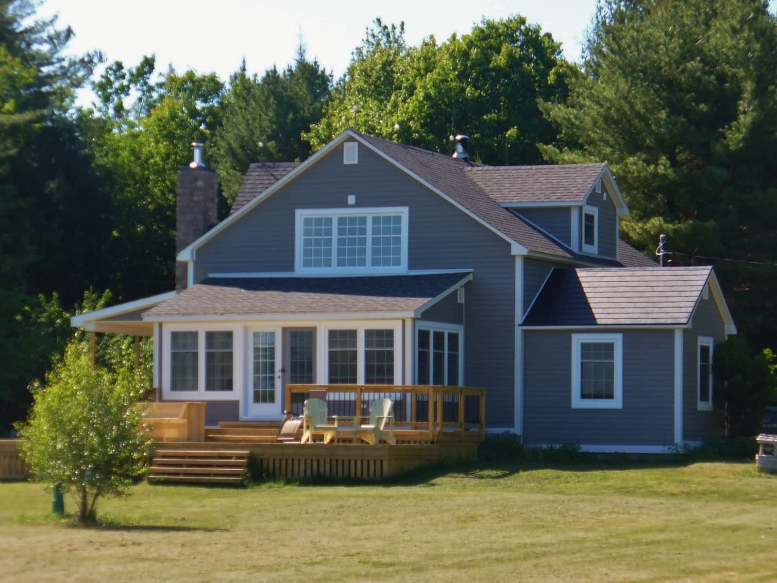 Photo credit: yellowpages.ca