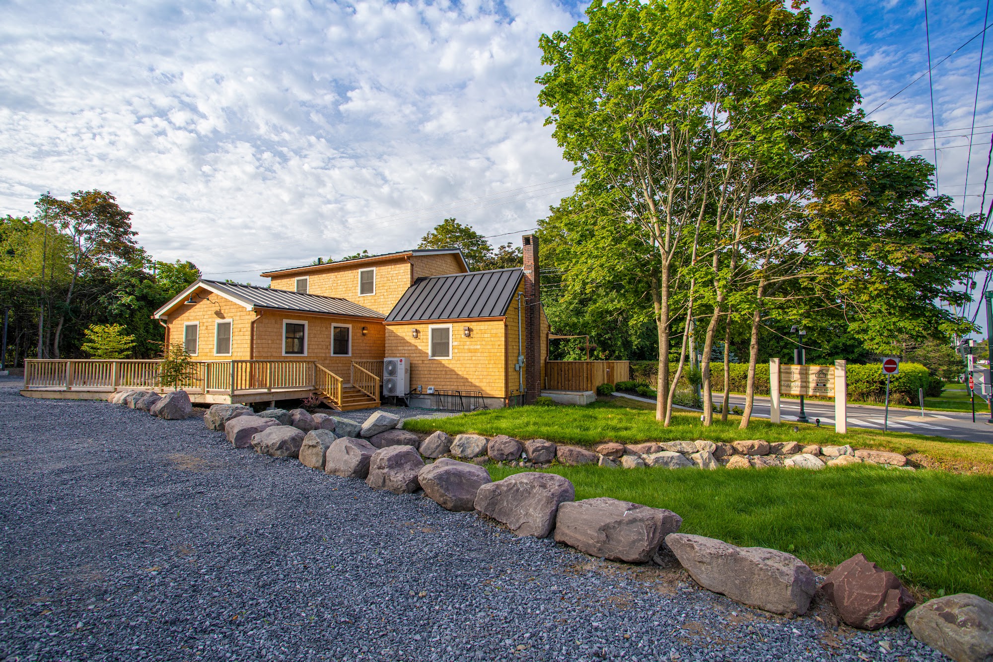 Vantage Build 2 Grove Ave, Rothesay New Brunswick E2E 5K3