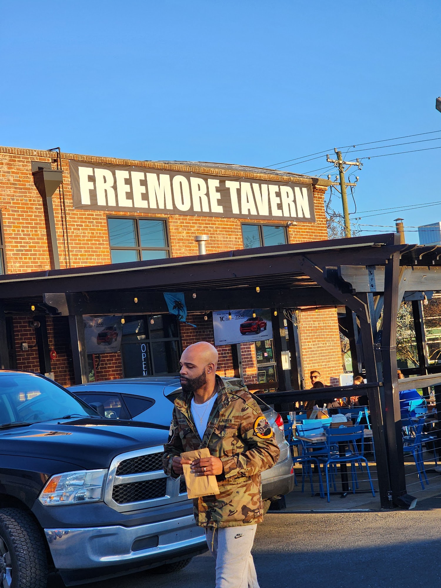 FreeMore Tavern