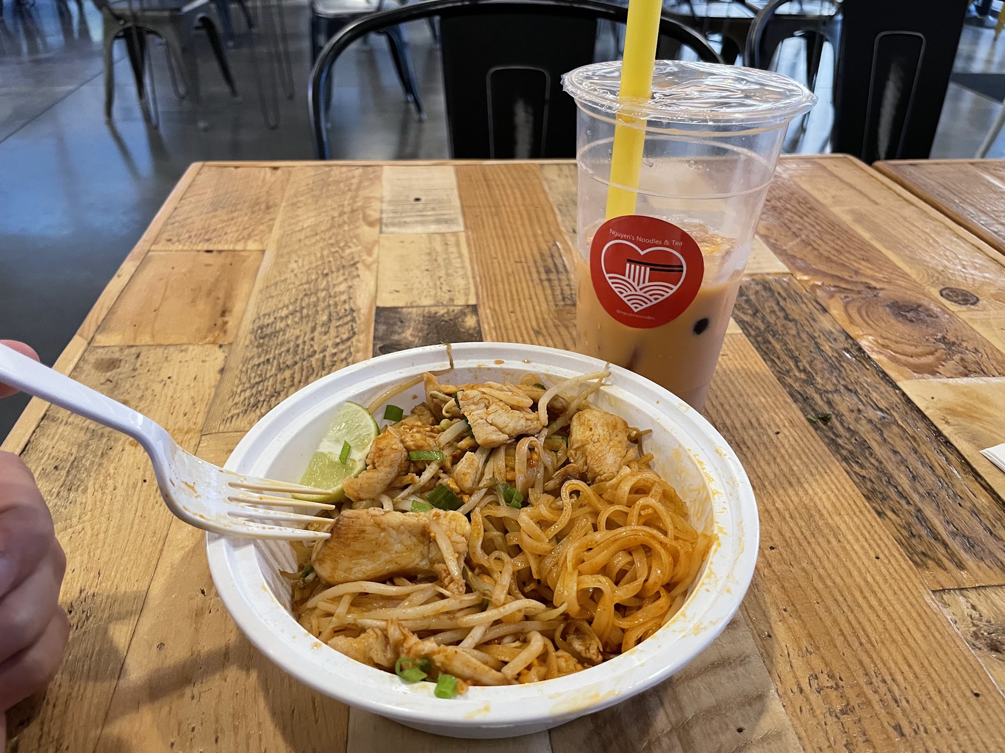 Nguyen's Noodles & Tea