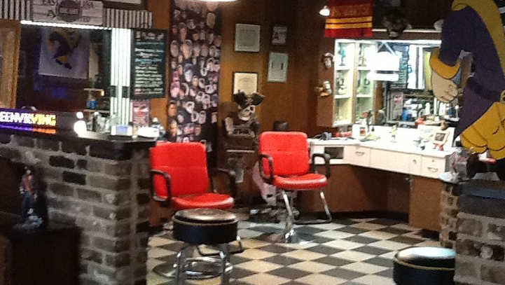 El Toro Barber and Men’s Hairstyling Shoppe