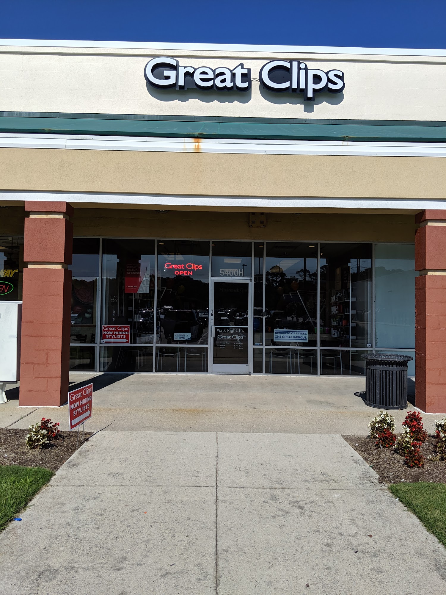 Great Clips 5400 N Croatan Hwy Unit H, Kitty Hawk North Carolina 27949