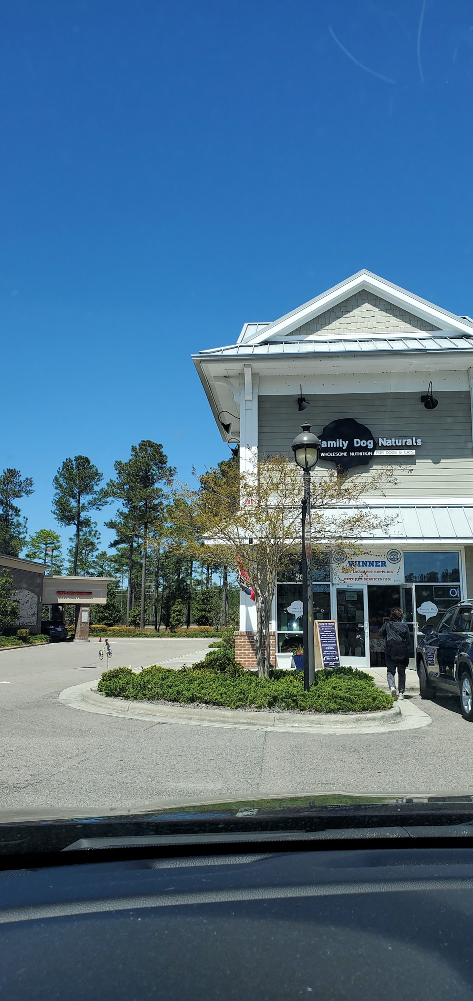 Family Dog Naturals Leland