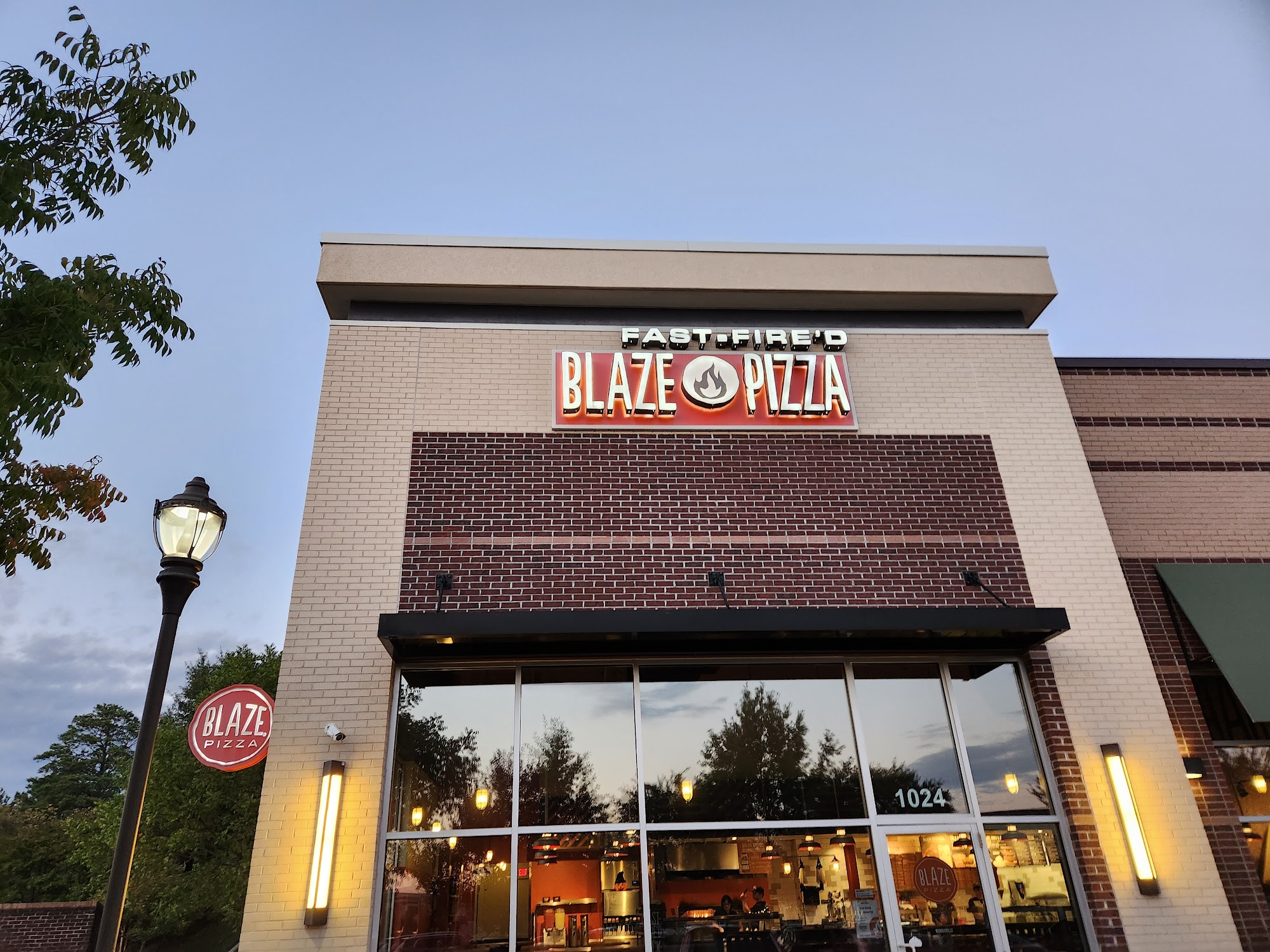 Blaze Pizza