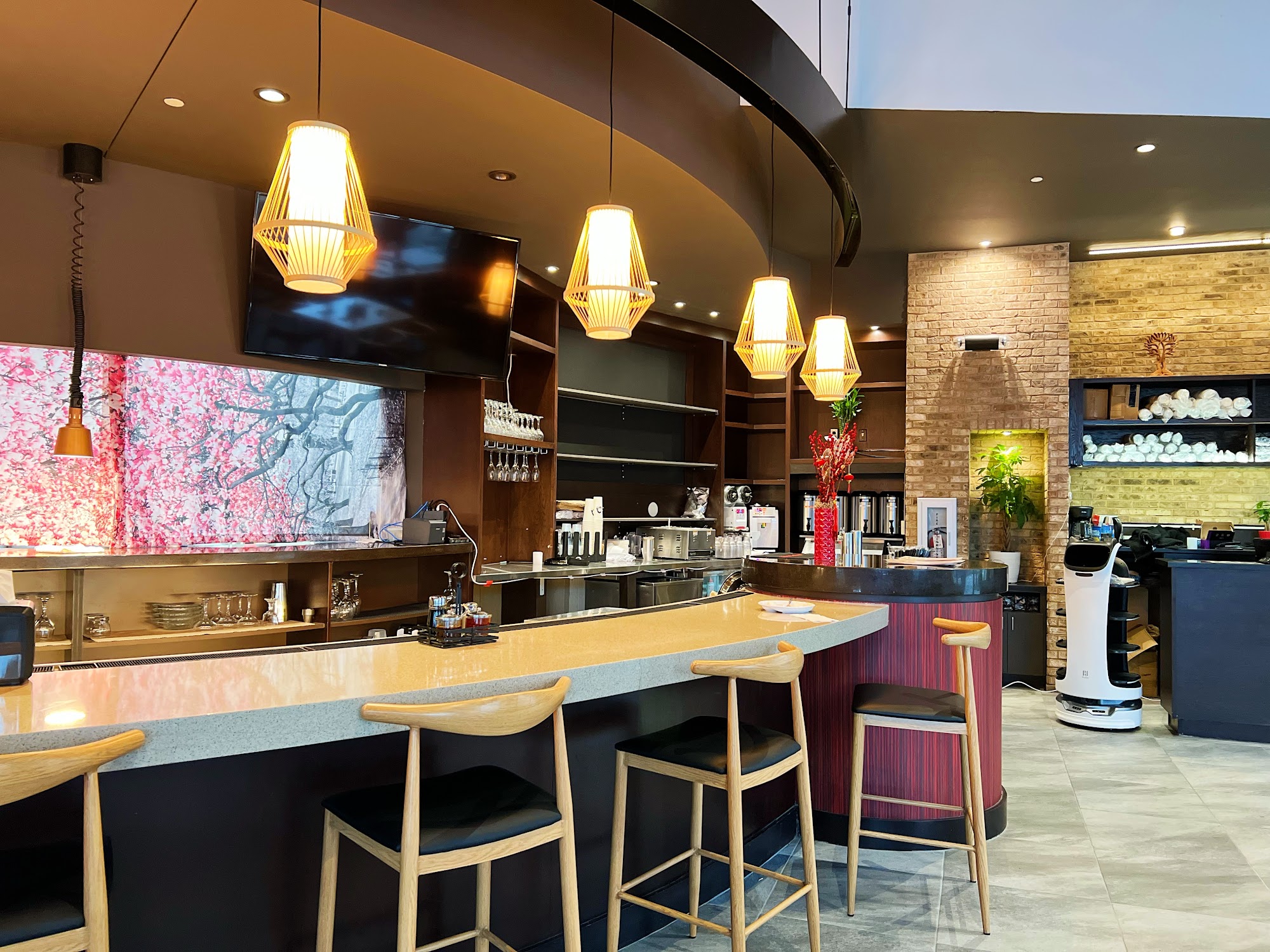 Iso Iso Ramen & Bar 402 Oberlin Rd Suite 120, Raleigh, NC 27605