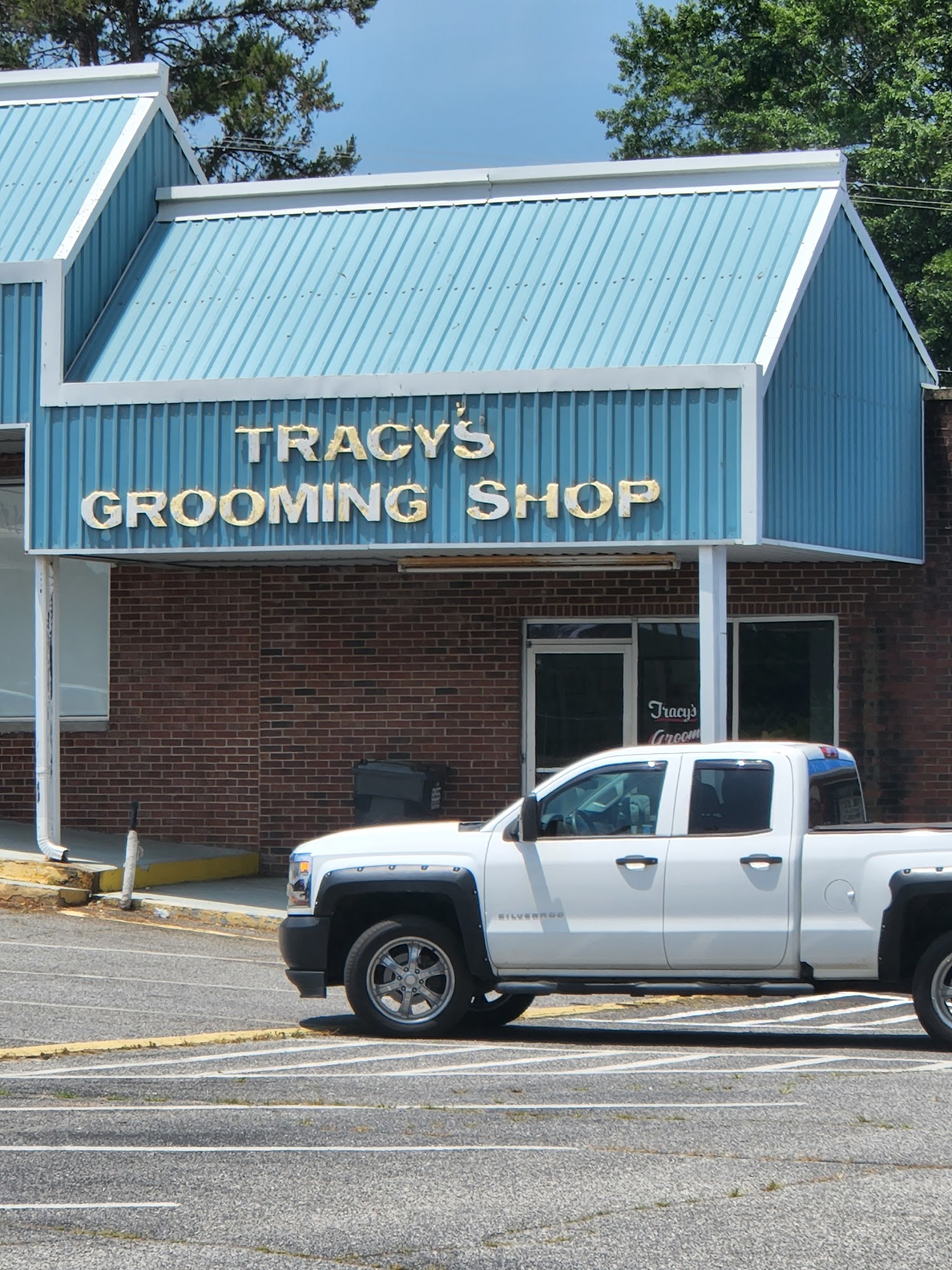 Tracy's Grooming Shop Troutman