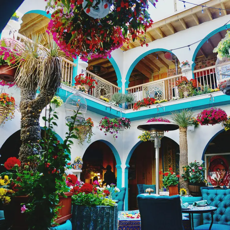 Photo credit: opentable