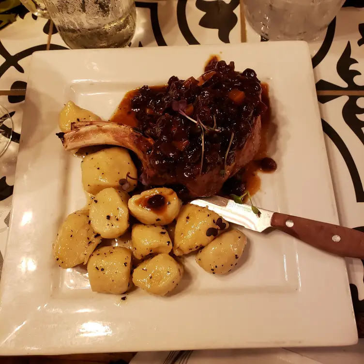 Photo credit: opentable