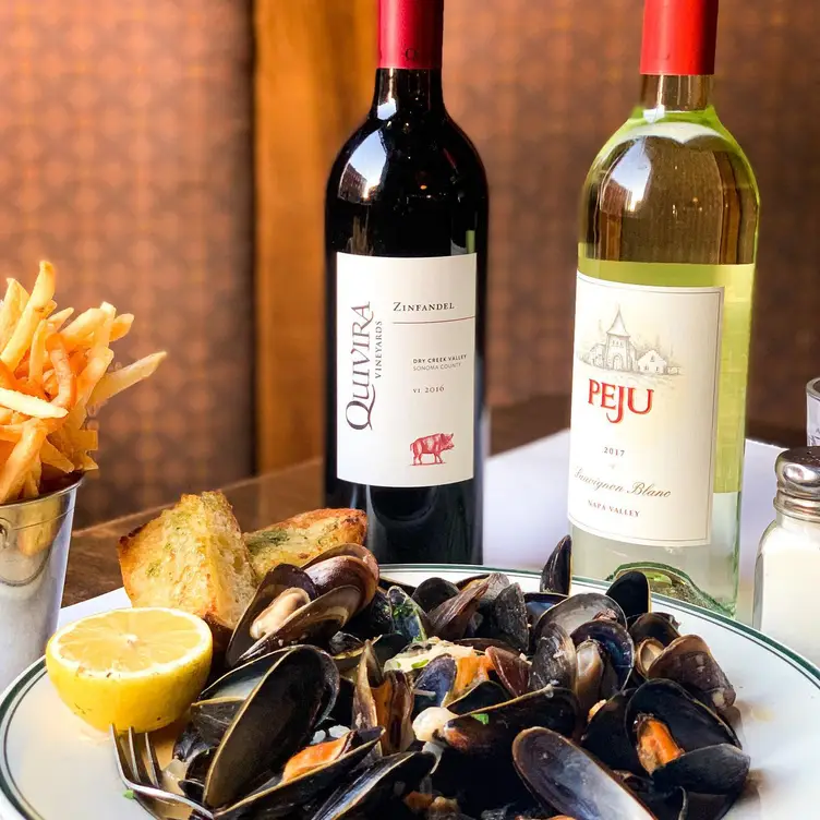 Photo credit: opentable