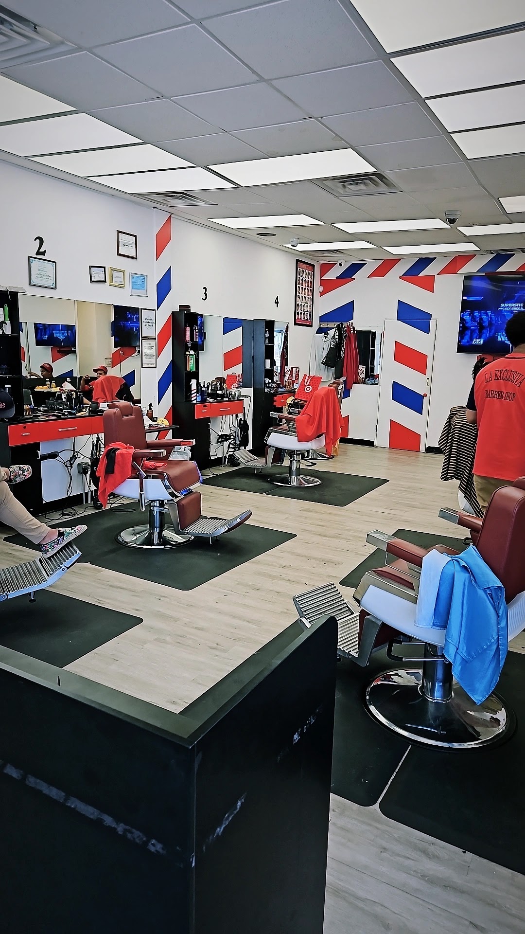 La Exclusiva Barber Shop
