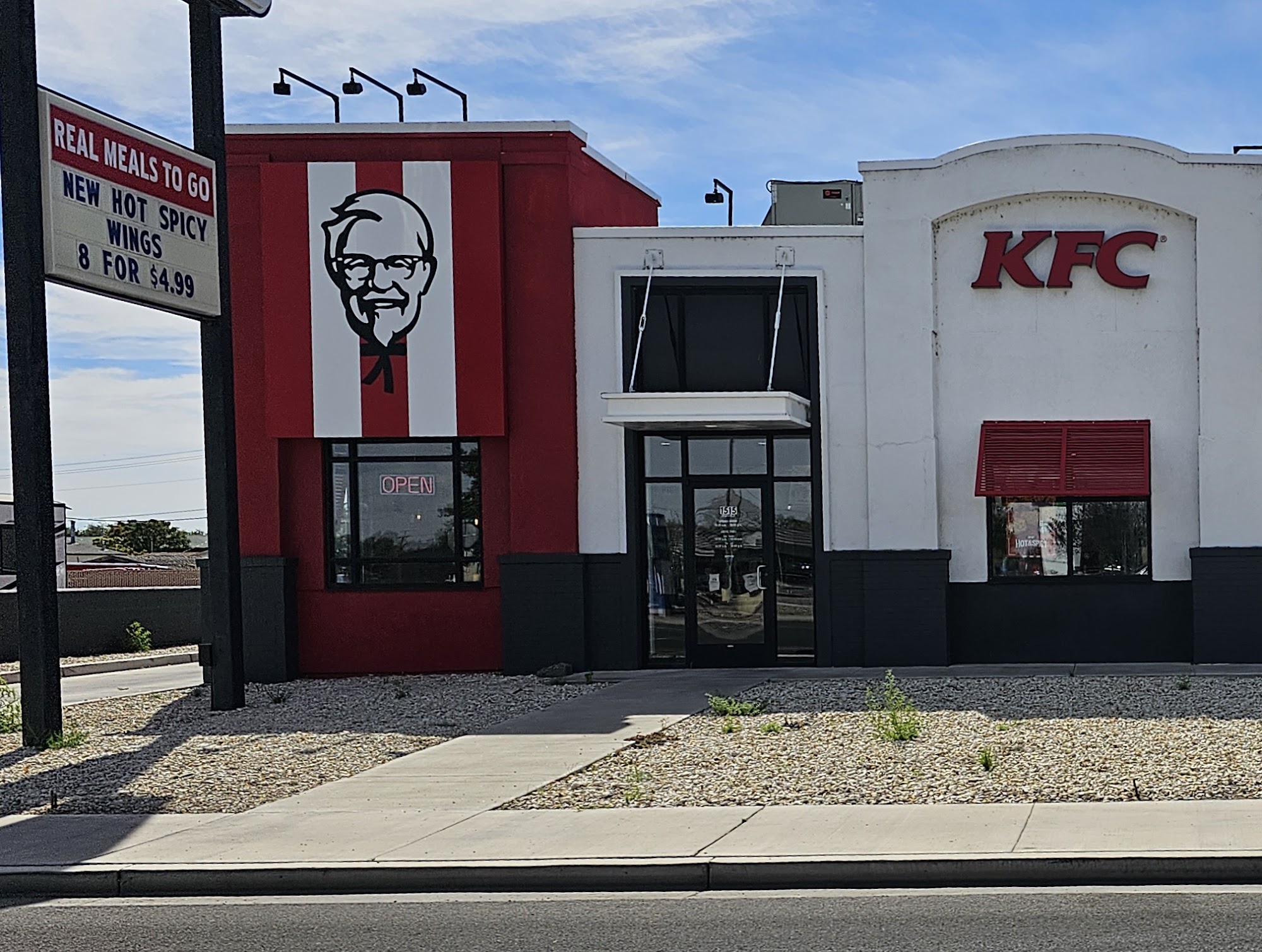 KFC 1515 W Williams Ave, Fallon, NV 89406