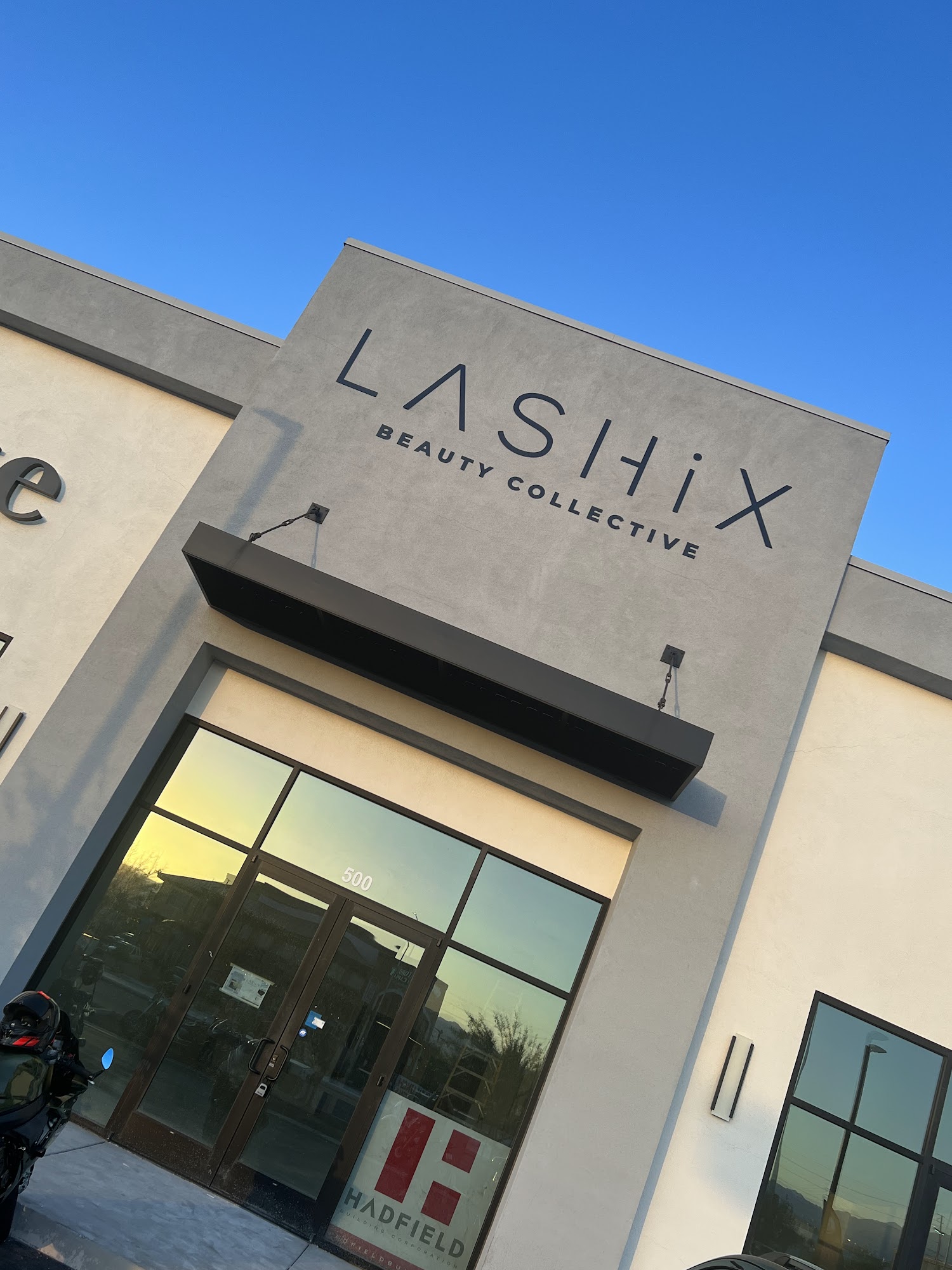 LASHiX Beauty Collective