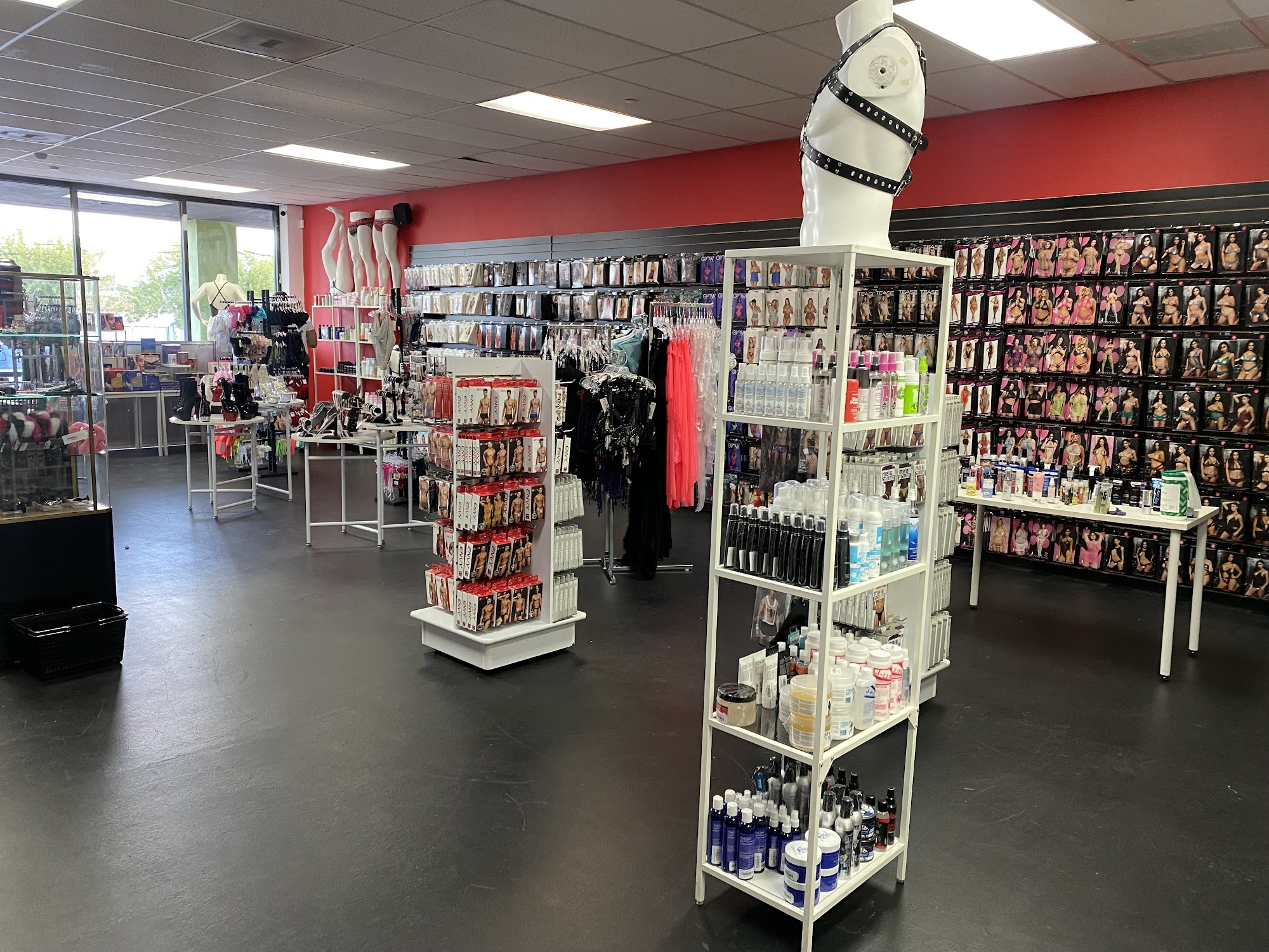 SUZIES ADULT SUPERSTORE - Reno NV - Hours, Directions, Reviews - Loc8NearMe