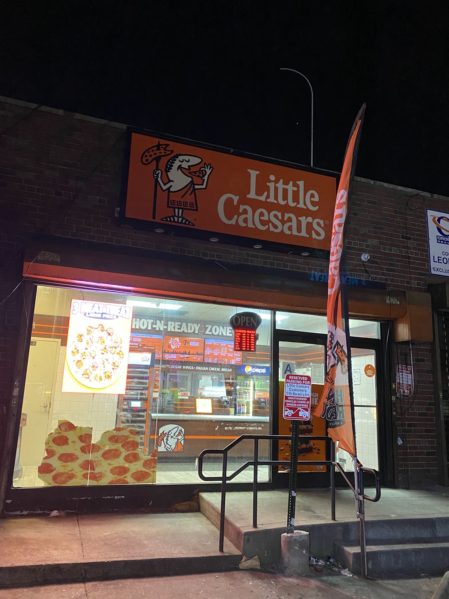 Little Caesars Pizza