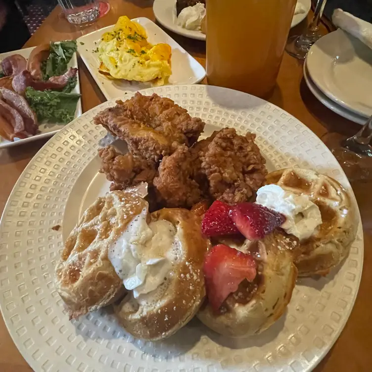 Photo credit: opentable