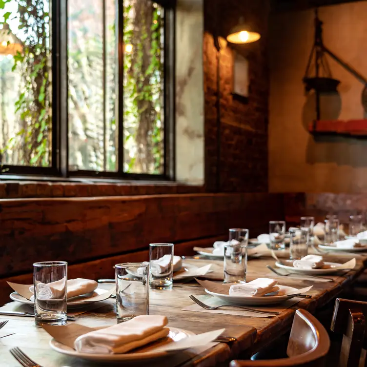 Photo credit: opentable