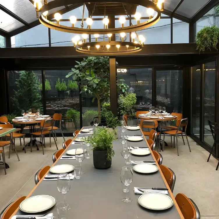 Photo credit: opentable