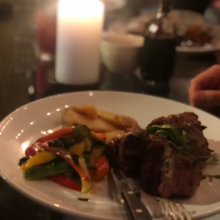 Photo credit: opentable