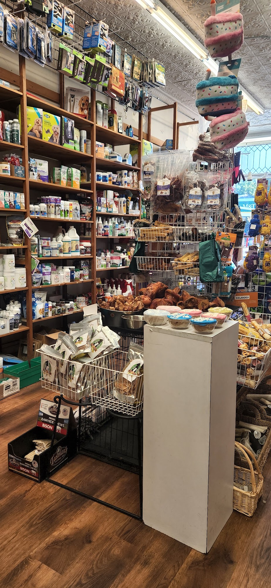 Elmwood Pet Supplies Buffalo