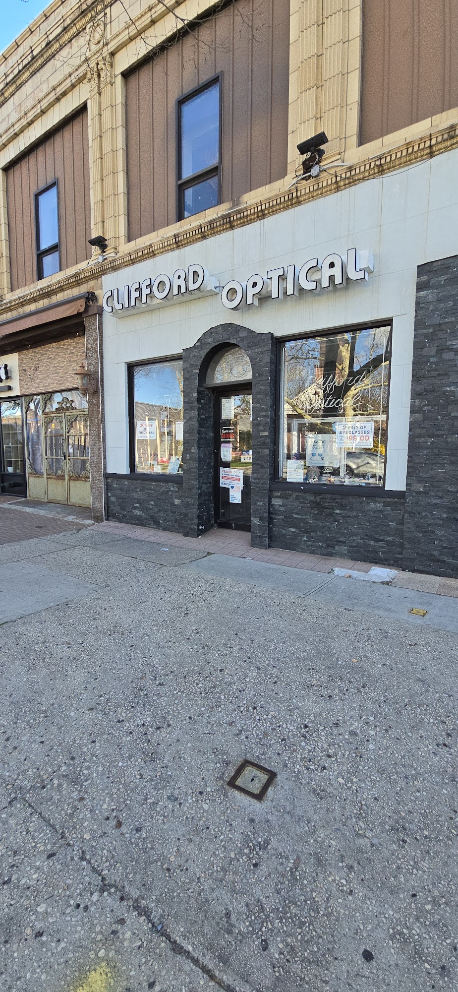 Clifford Optical