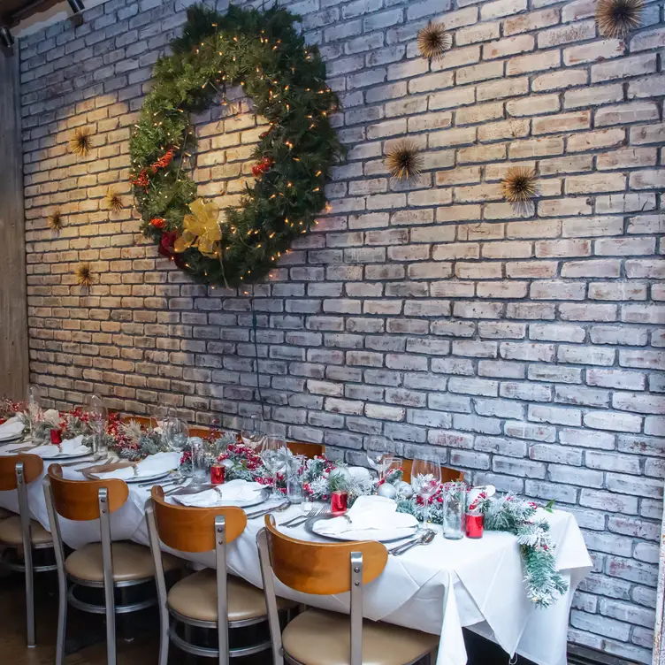 Photo credit: opentable