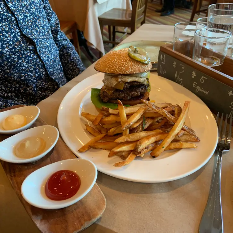 Photo credit: opentable