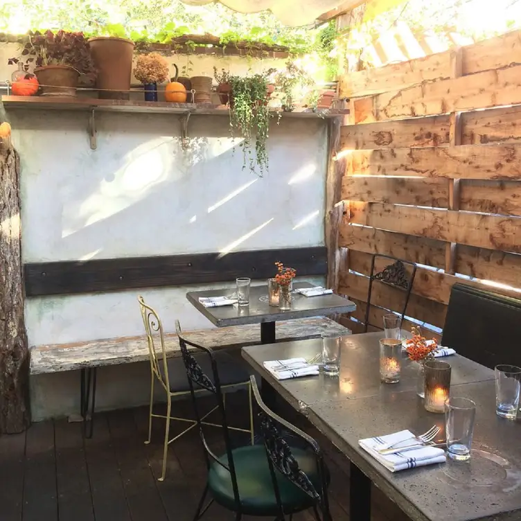 Photo credit: opentable