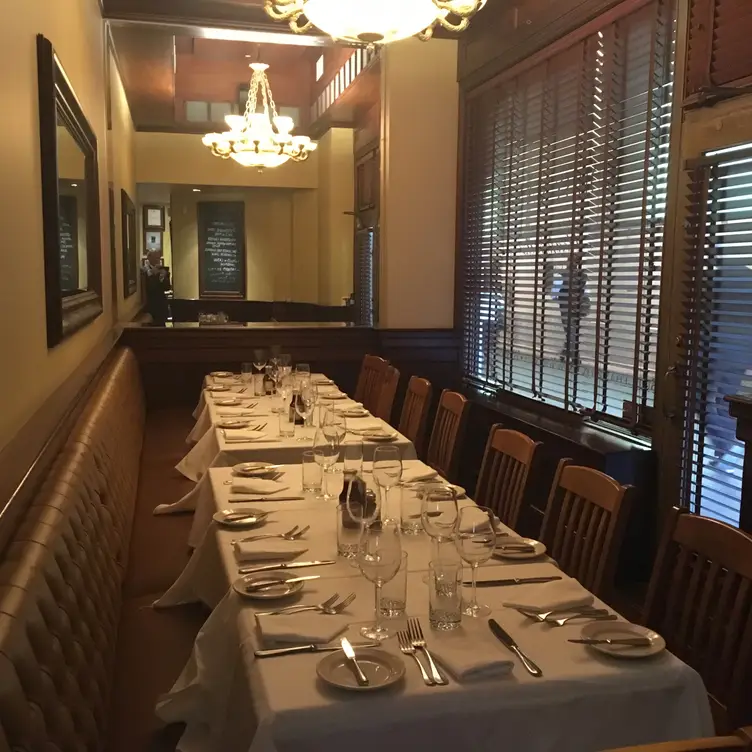 Photo credit: opentable