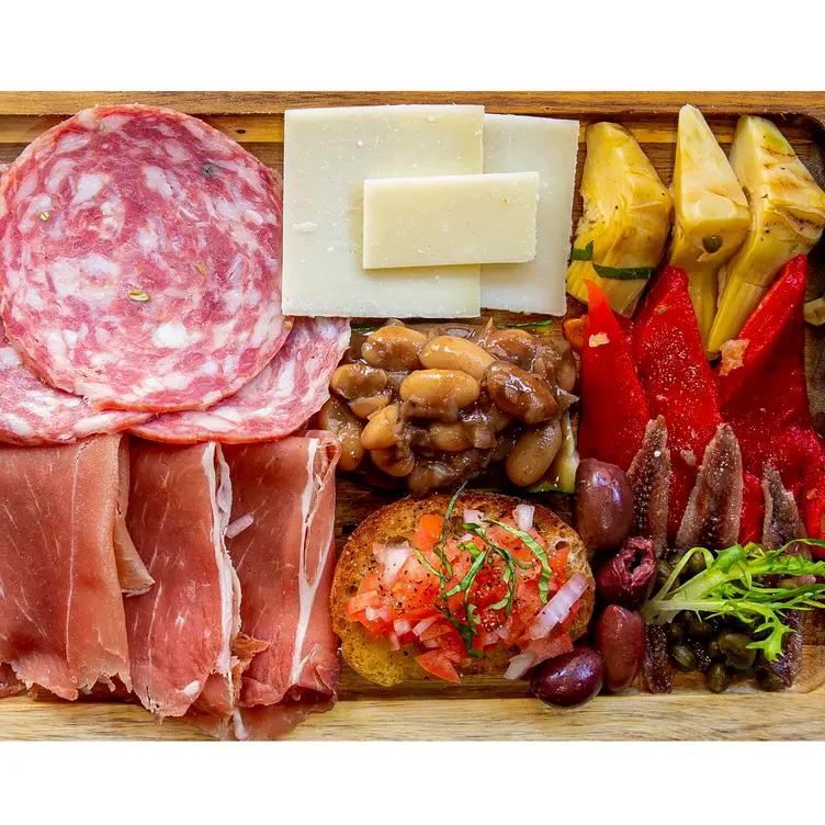 Photo credit: opentable