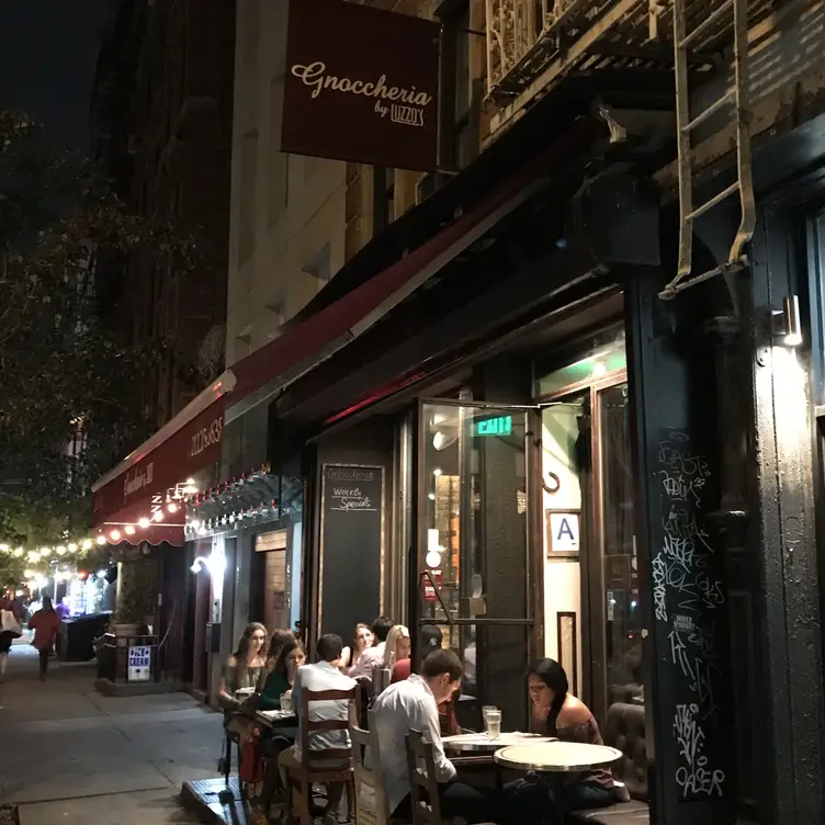 Photo credit: opentable