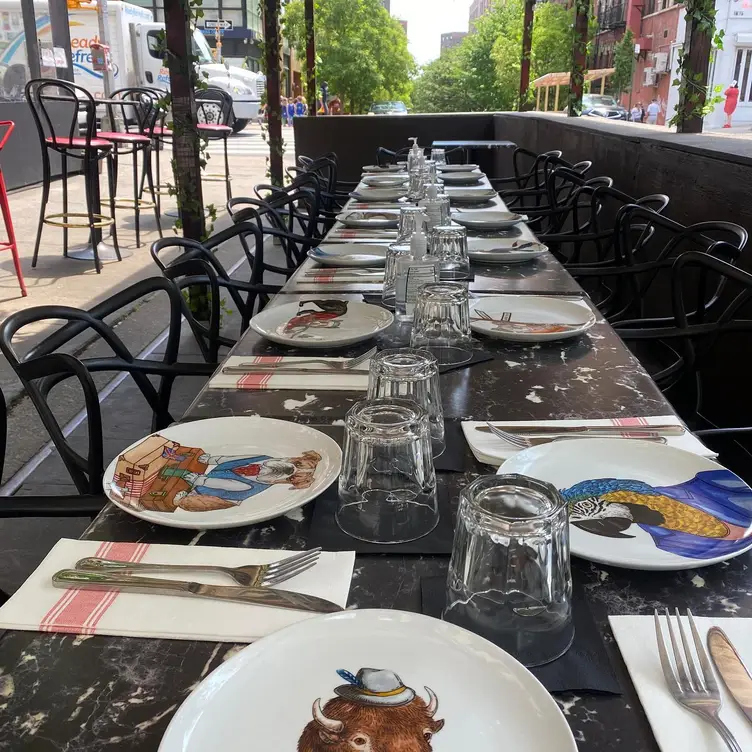 Photo credit: opentable