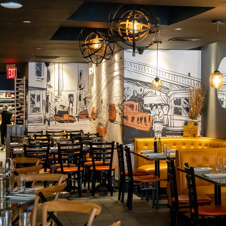 Photo credit: opentable