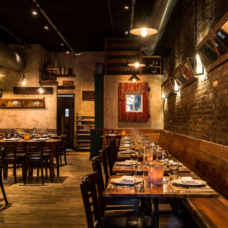 Photo credit: opentable