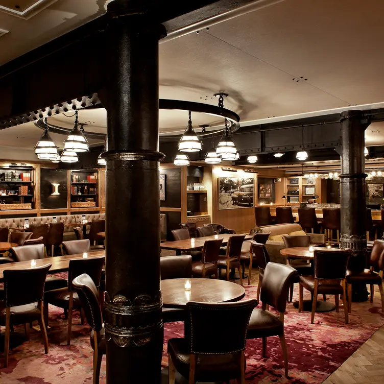 Photo credit: opentable
